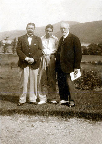 Three generations of Mansfield's. Left to right  Purcell James Mansfield, Cedric Orlando Mansfield and Orlando Augustine Mansfield on holiday in Wales.